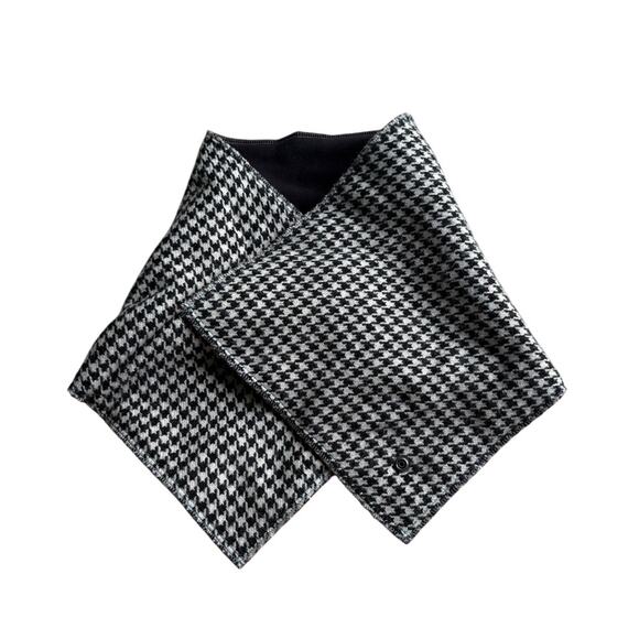 Wise Owl Shop Accessories - Classic Black and White Houndstooth Scarf